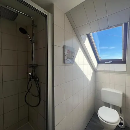 Tiny Studiowohnung Bahnhofstrasse 20 *