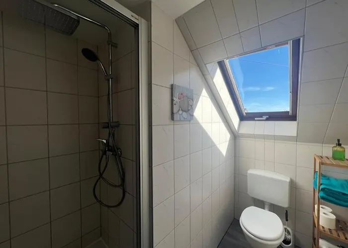 Tiny Studiowohnung Bahnhofstrasse 20 *